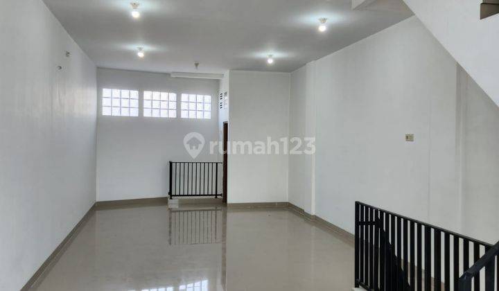 Ruko Bagus 3 Lantai Siap Pakai Di Karawang Timur  2