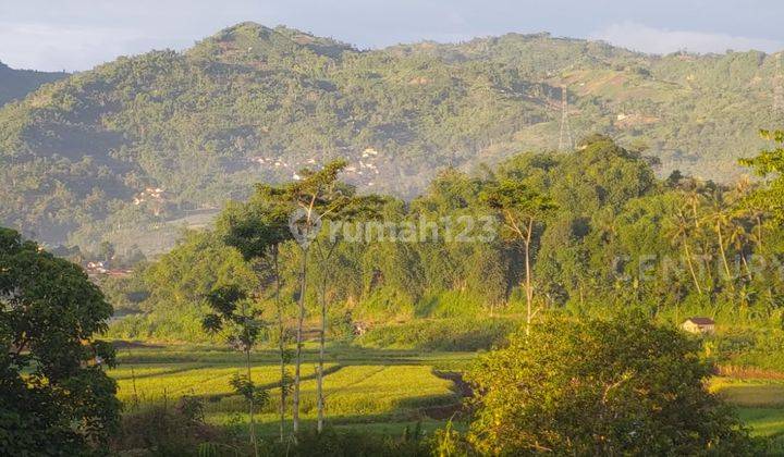 Villa Siap Huni Dengan Pemandangan Bagus Di Bandung 2