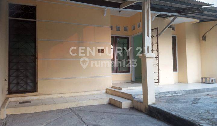 Rumah 2 Lantai Semi Furnished Siap Huni Di Meadow Green 1