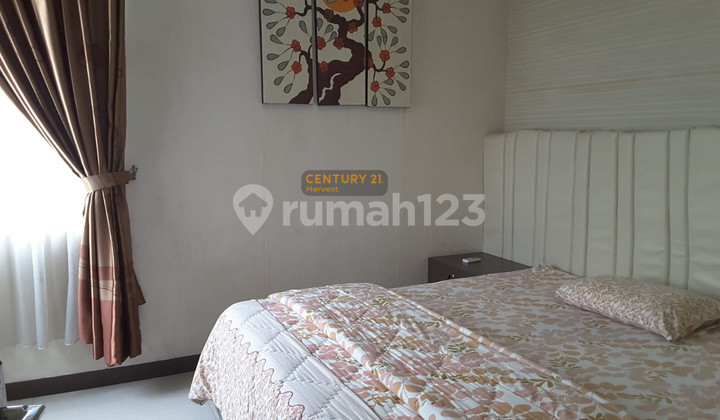 Apartment Crown Court 3 BR Furnished Siap Huni