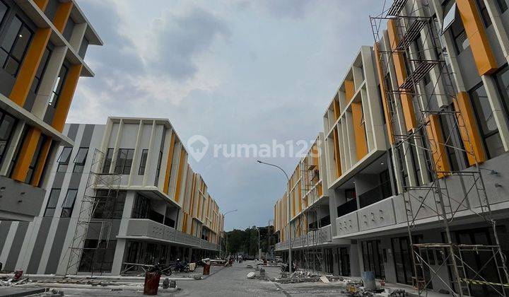 Dijual Ruko The Loop Siap Huni Depan Sekolah Ipeka 1