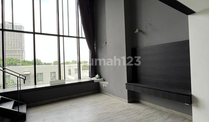Collins Boulevard BSD Apartment - Soho Mezzanine Type