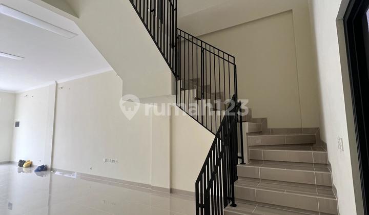 RUKO CARSON GADING SERPONG TIPE 5X16