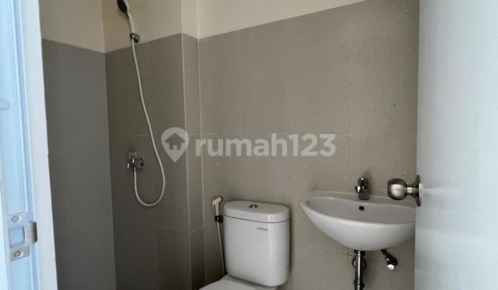 Selling Cheapest Capital Ruko Hampton Gading Serpong Facing Road Row of Mall 9