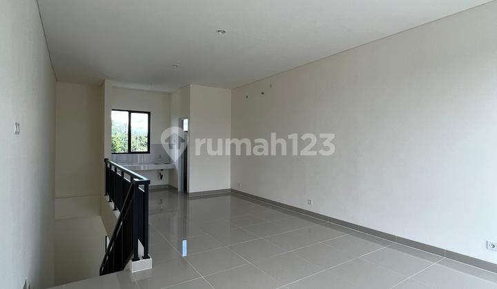 Selling Cheapest Capital Ruko Hampton Gading Serpong Facing Road Row of Mall