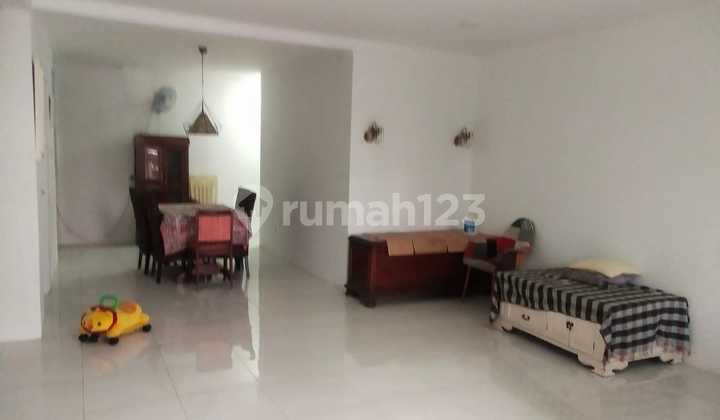 Boarding House in Bintaro Near Stan For Quick Sale 1
