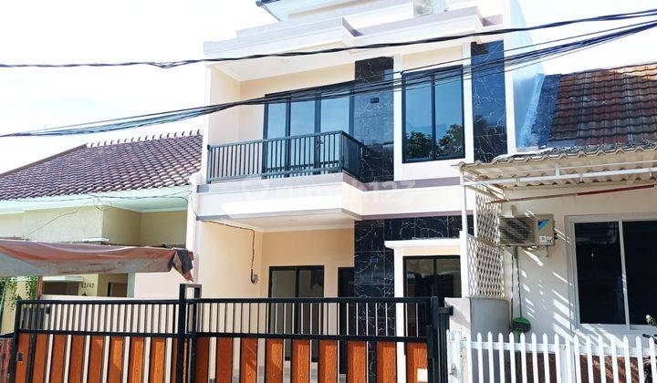 Rumah 2 Lantai Villa Melati Mas siap huni  1