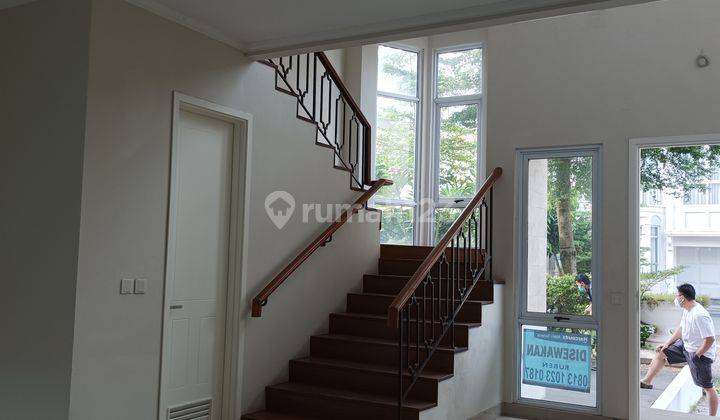 Rumah di sewa di Greenwich Sudah Renovasi 5