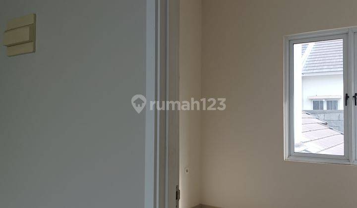 Rumah di sewa di Greenwich Sudah Renovasi 14