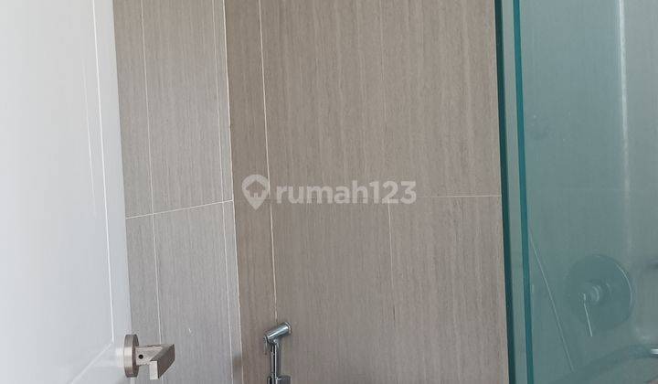 Rumah di sewa di Greenwich Sudah Renovasi 16