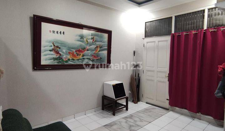 Rumah villa melati mas 3+1 kamar tidur 2