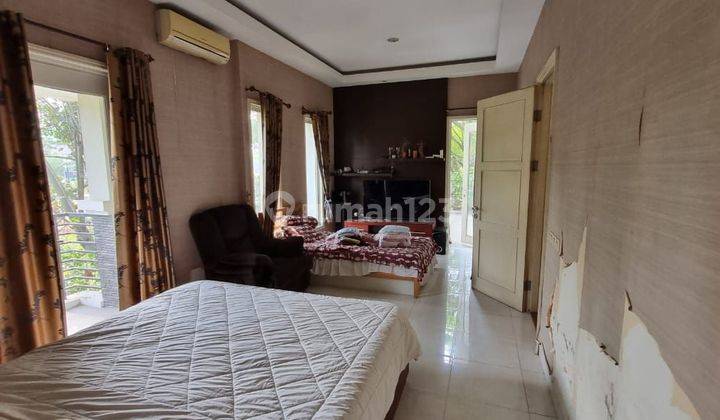 Rumah Dijual Murah Gading Serpong Hoek 2 Lantai 2