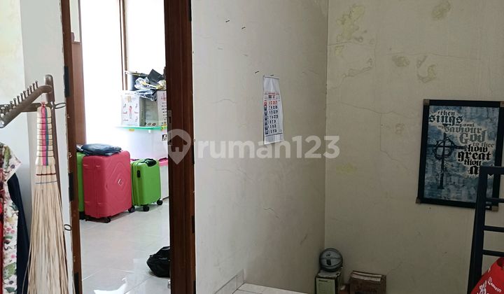 For Sale Fast House Bsd Nusaloka 3 Bedrooms 2