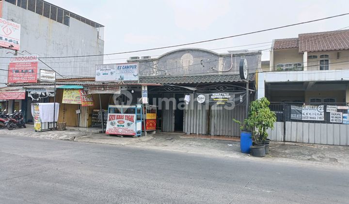 Shop House for Sale in Karawaci, Highly Populated Area