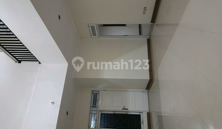 Rumah Siap Huni 4 Kamar Tidur di BSD Puspita Loka 2