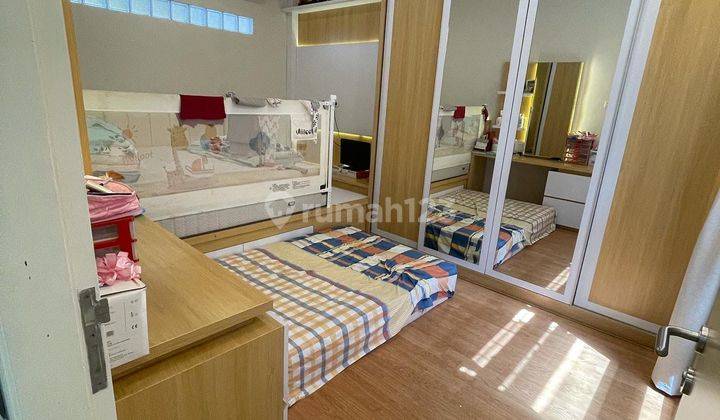 Jarang Ada Rumah Di Jalan Cihampelas Bandung Lingkungan Ramai 1