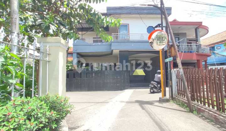 Rumah Dekat Tol Pasteur Di Jalan Gunung Batu Sukaraja Cicendo