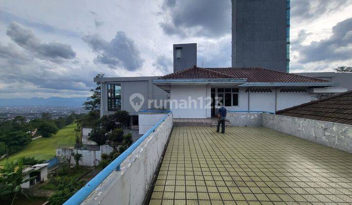 Hitung Tanah Rumah Di Jalan Utama Dago Dekat Swiss Belresort 2