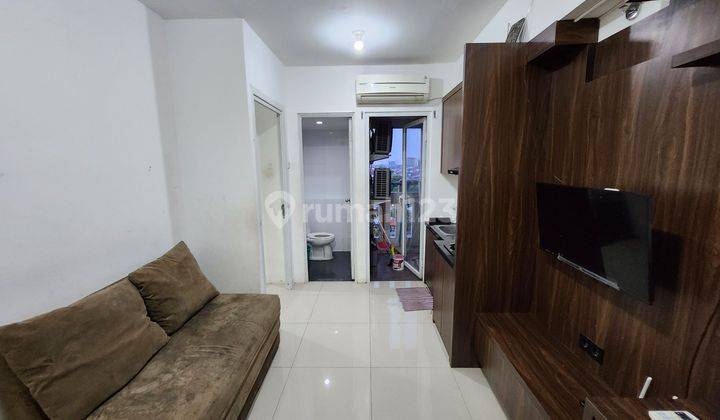 Apartemen 2 Kamar Tidur Green Pramuka Furnished Baru 2