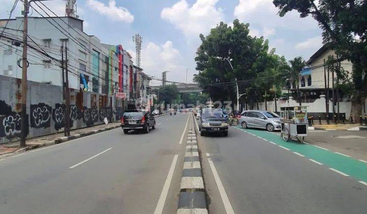 FOR SALE KEBAYORAN BARU - WIJAYA PERUNTUKAN ZONA KOMERSIL TANAH KOSONG COCOK UNTUK KANTOR / CAFE / KLINIK   Luas Tanah 680 m2 Lebar Mula 22 m Area Komersil Pinggir Jalan Besar   2