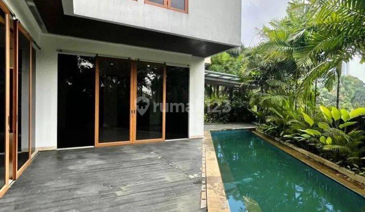 DIJUAL KUNINGAN - JAYA MANDALA LUXURIOUS MODERN TROPICAL HOUSE 1