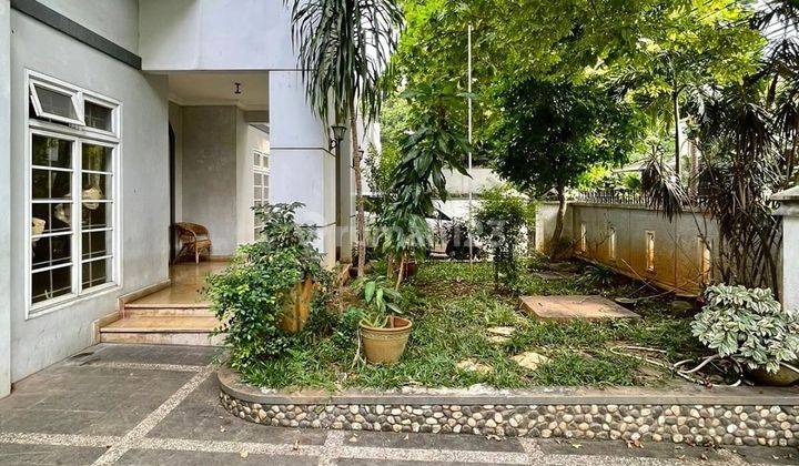 Dijual Segera Rumah Siap Huni Di Kebayoran Baru Senopati Area, Jalan Lebar & Rindang  Lokasi Strategis 2