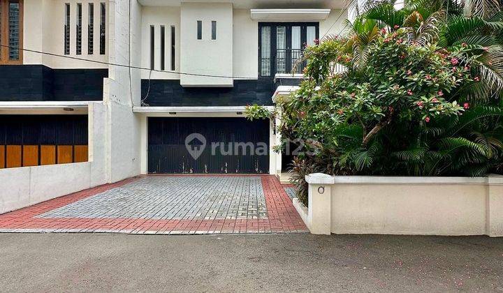 For Sale Kemang  Modern Tropical Townhouse Dalam Cluster, Dekat Kemang Raya   1