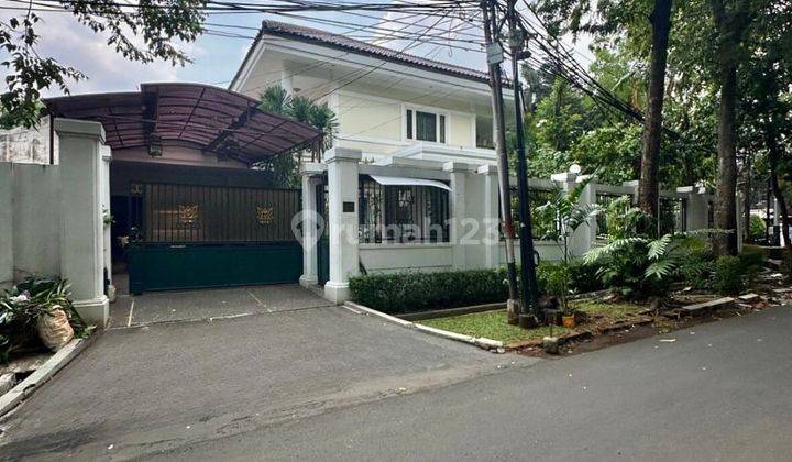 Dijual Cepat Rumah Siap Huni Wijaya - Kebayoran Baru Cocok Untuk Hunian & Tempat Usaha Posisi Hoek, Row Jalan Lebar 1