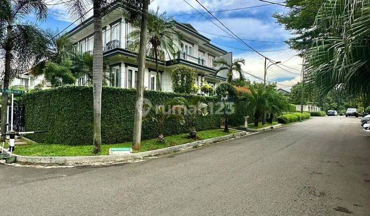 Dijual Cepat Rumah Siap Huni Di  Pondok Indah Modern Classic House  Posisi Rumah Di Hoek 1