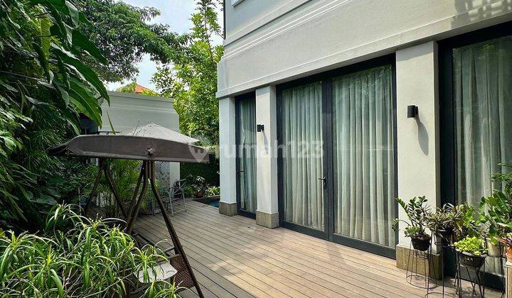 Dijual Cepat Rumah Di Kemang - Pejaten Barat Modern Classic Townhouse Designed By Antara Architect  Lingkungan Tenang & Elite Jalan Lebar & Bebas Banjir Siap Huni  2