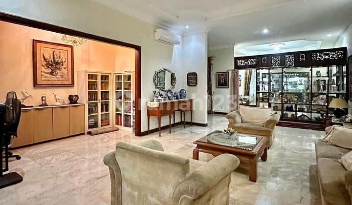 Ethnic Classic House dekat Tol di Kemang, T 764 B 550 2