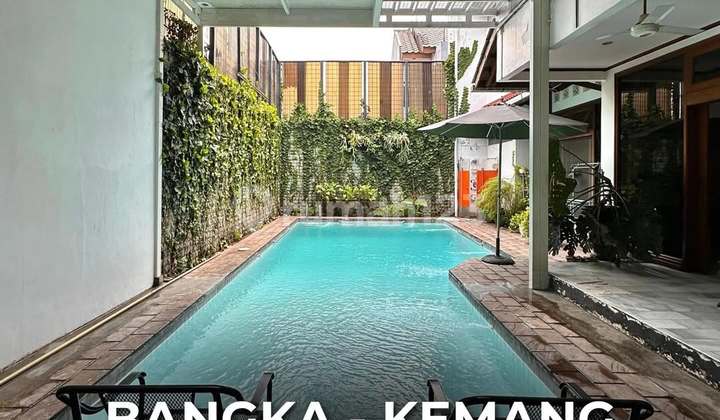 Rumah Bagus Terawat di Bangka - Kemang, LT 576 LB 600