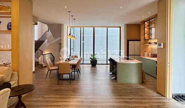 Rumah Cantik Fully Furnished di Serenia Hills, LT 139,5 LB 263 2