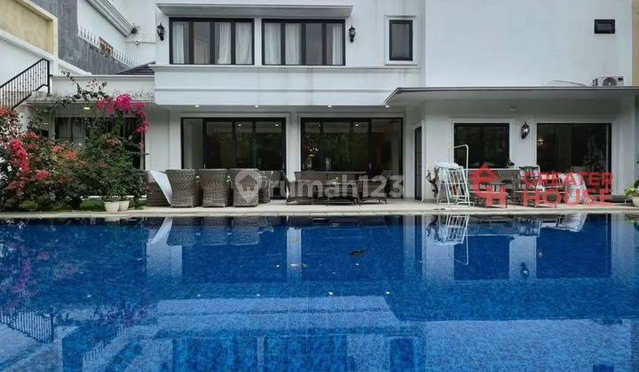 Luxurious Classic House di Kemang, T 756 B 650 2