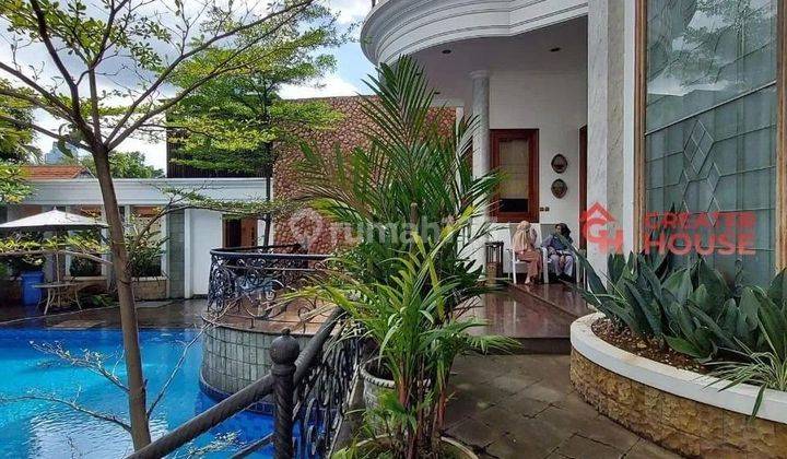 KEBAYORAN BARU - LUXURIOUS CLASSIC HOUSE DEKAT SENOPATI (T/B: 711/600) 2