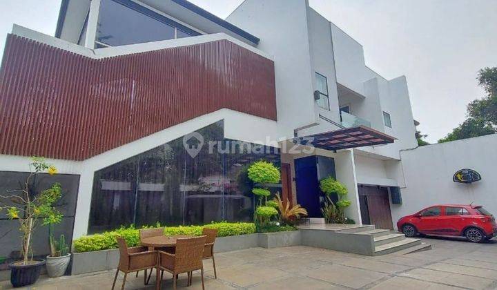 TEBET BARAT -  CEPAT - TURUN HARGA !! RUMAH MODERN & MEWAH 2 LANTAI (T/B: 530/610) 1