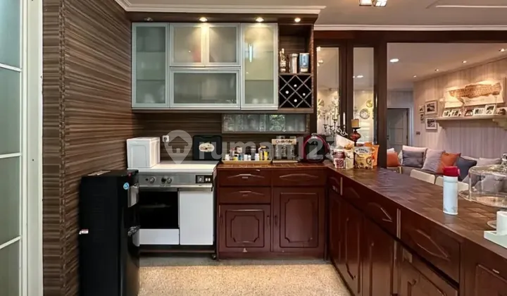 Rumah Cantik 1 Lantai dalam Komplek Pasar Minggu, T 431 B 237 2