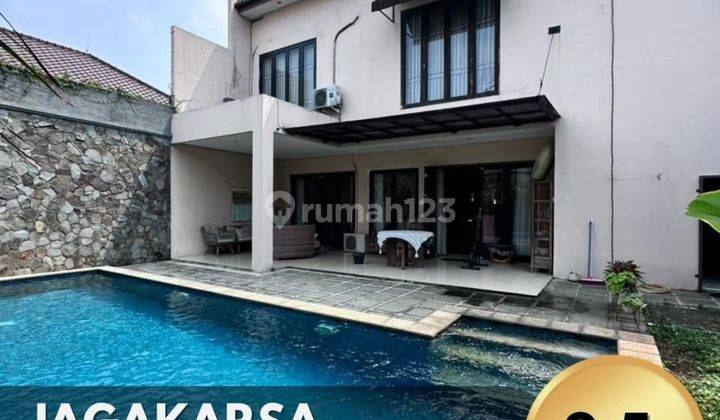 JAGAKARSA - RUMAH BAGUS DALAM KOMPLEK ELIT (T/B: 420/375) 1