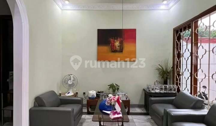 Rumah Kost di Area Eksklusif Senopati Kebayoran Baru, T 312 B 500 2