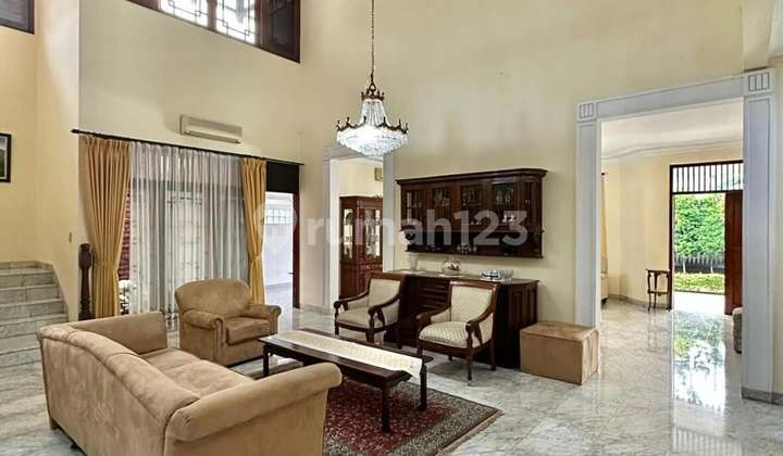 Rumah Asri di Area Premium Kebayoran Baru, T 517 B 450