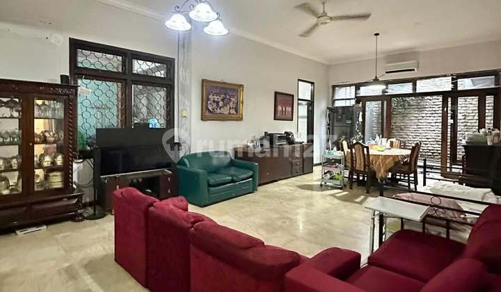 Rumah Bagus Hitung Tanah di Area Premium Senopati, T 334 B 300 2