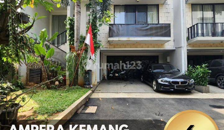 Rumah Bagus Dalam Townhouse Ampera, T B 166 300 1