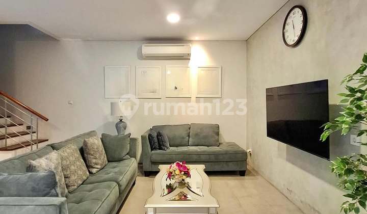 Rumah Cantik Dalam Townhouse Cipete - Cilandak, T 226 B 345 2