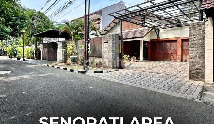 Rumah Strategis di Area Senopati - Kebayoran Baru, LT 401 LB 280 Rumah Strategis di Area Senopati - Kebayoran Baru, LT 401 LB 280