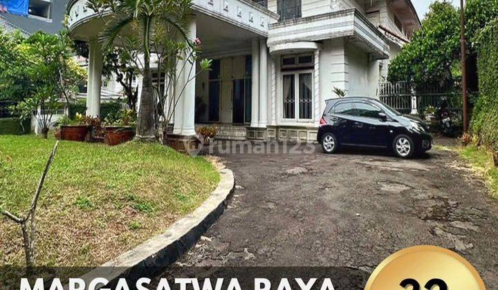 Rumah Lama Cocok Untuk Townhouse di Margasatwa, T B 2500 1000 1