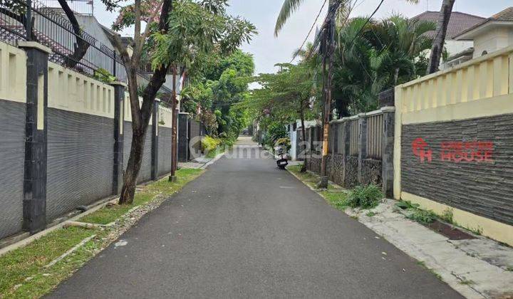 Rumah Siap Huni Dekat Senayan City, Kebayoran Baru T B 510 310 2