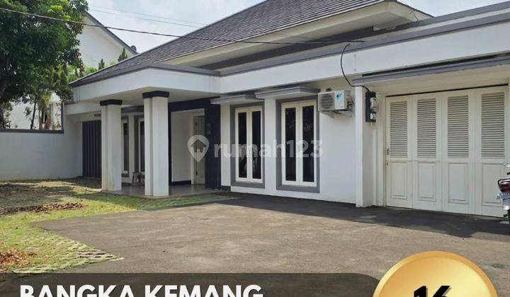 Rumah 1 Lantai Hadap Utara di Bangka Kemang, T 696 B 325 1