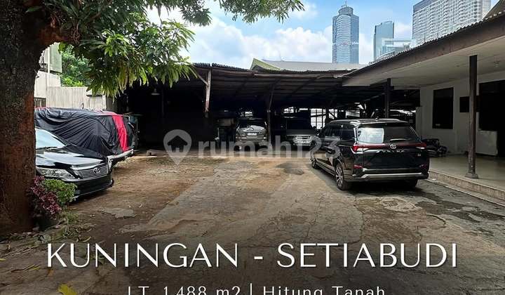 Bangunan Hitung Tanah Cocok untuk Kost di Kuningan, LT 1488