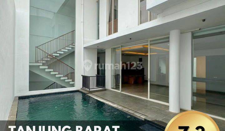 Modern Tropical Townhouse di Tanjung Barat, T 218 B 500 1