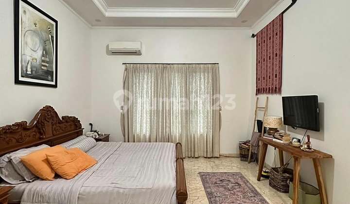 Rumah Semi Furnished Terawat Siap Huni di Ragunan, T 389 B 225 2